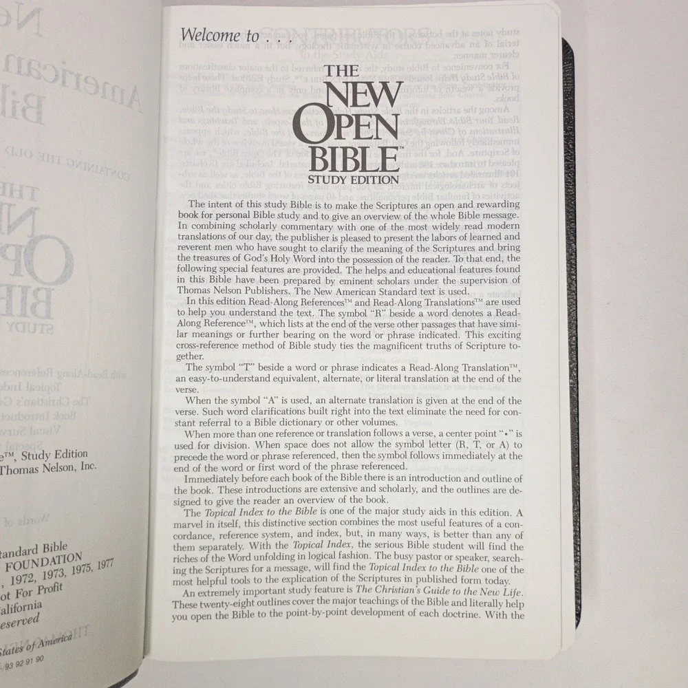 Thomas Nelson 1990 New Open Bible NASB Study Edition Black Bonded Leather 1976